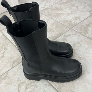 Aldo Maple Chelsea Mid-Calf Height Leather Lug Sole Boot